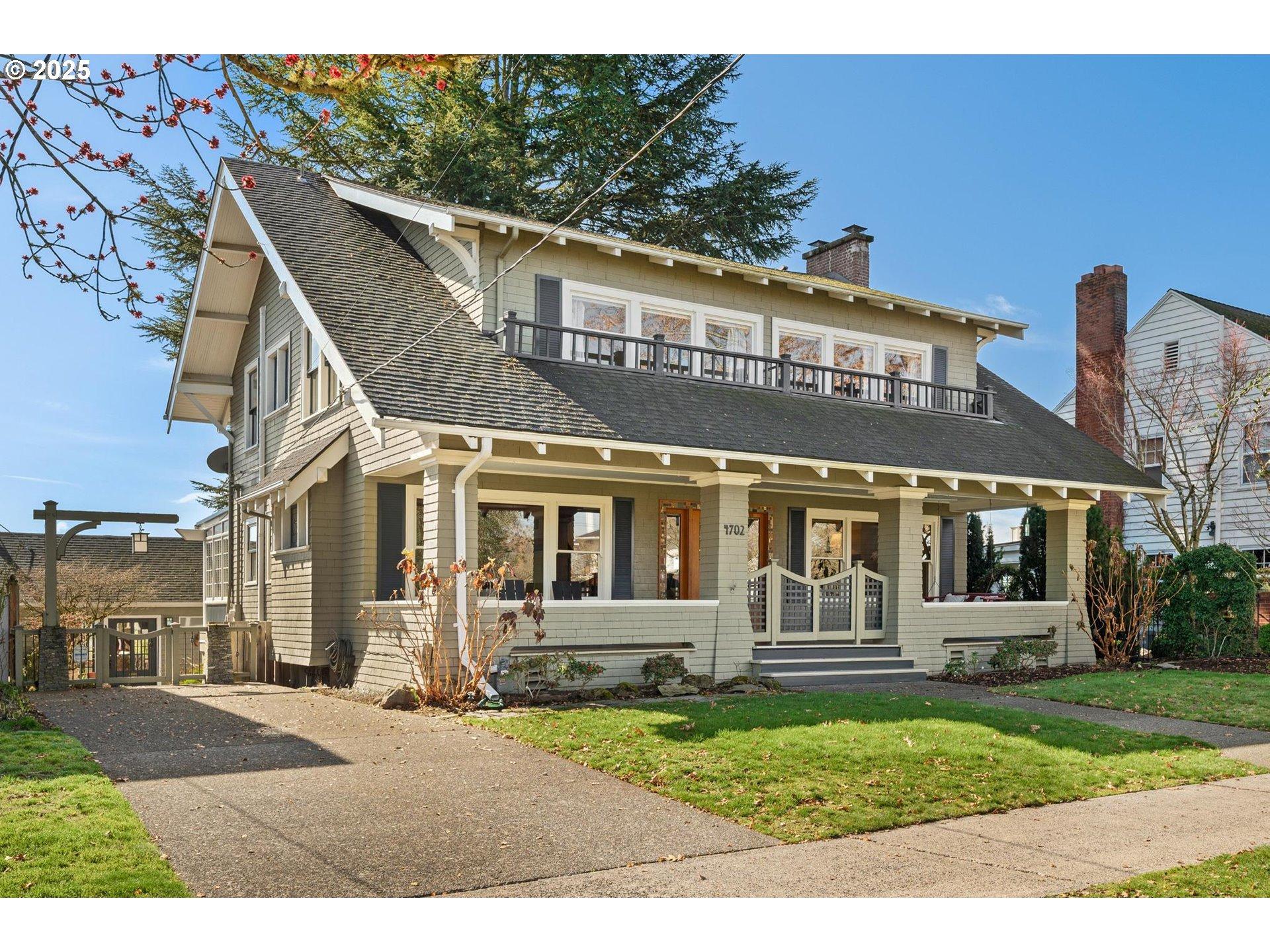 Ne Alameda St, Portland, OR 97213