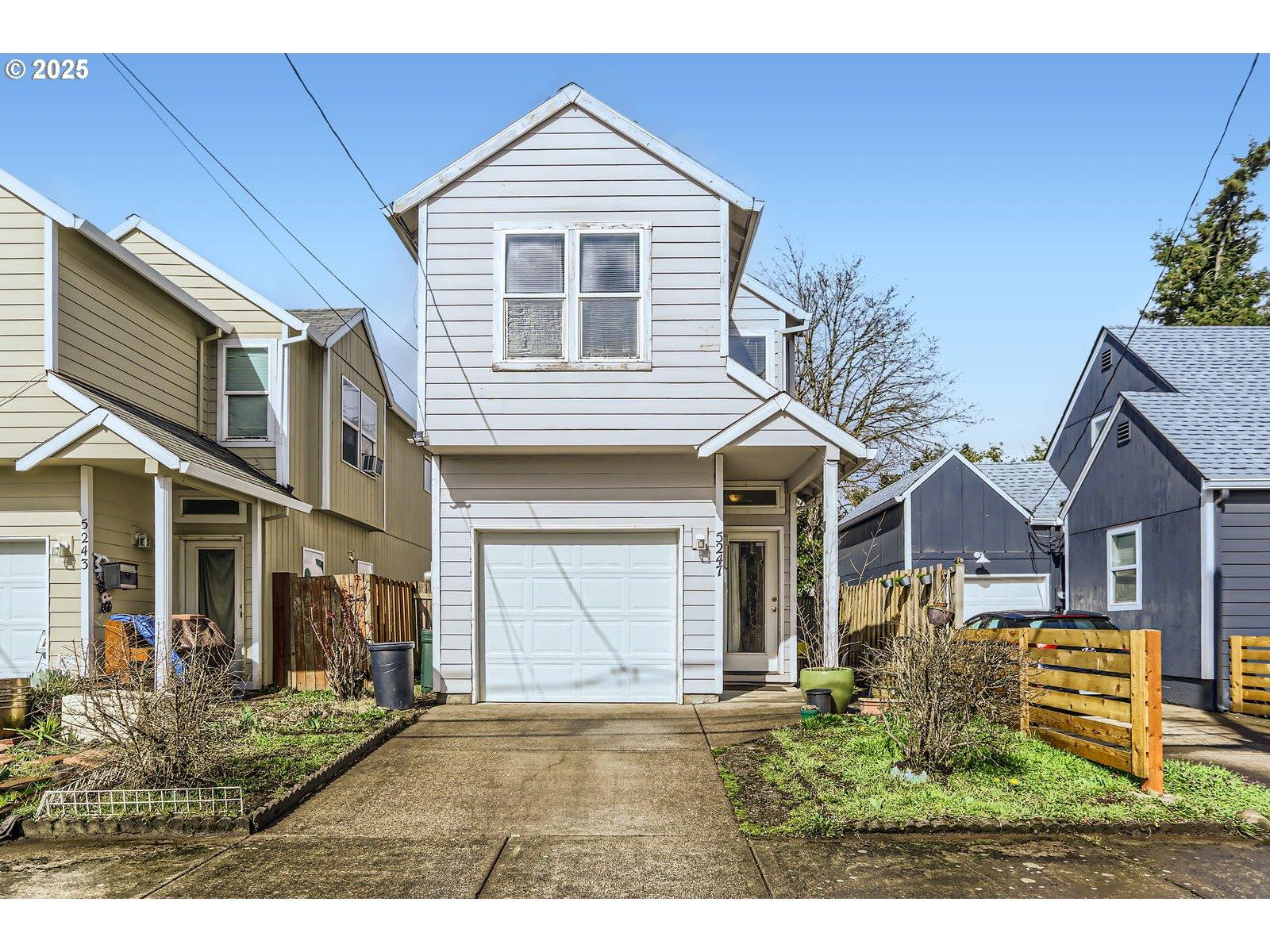 Se Flavel St, Portland, OR 97206