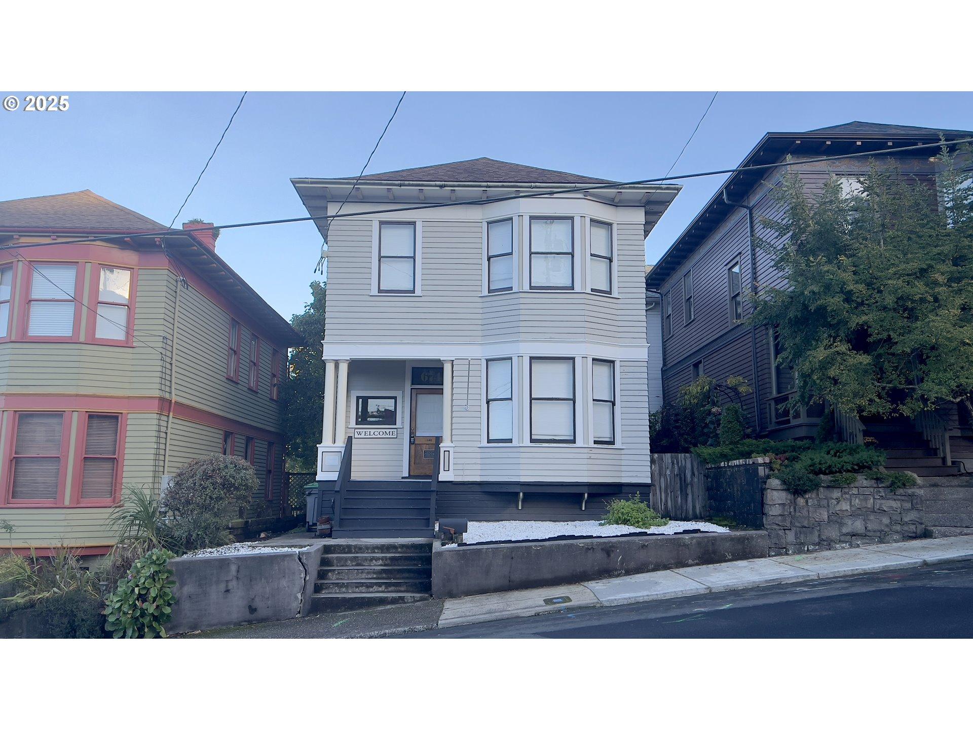 11th St, Astoria, OR 97103