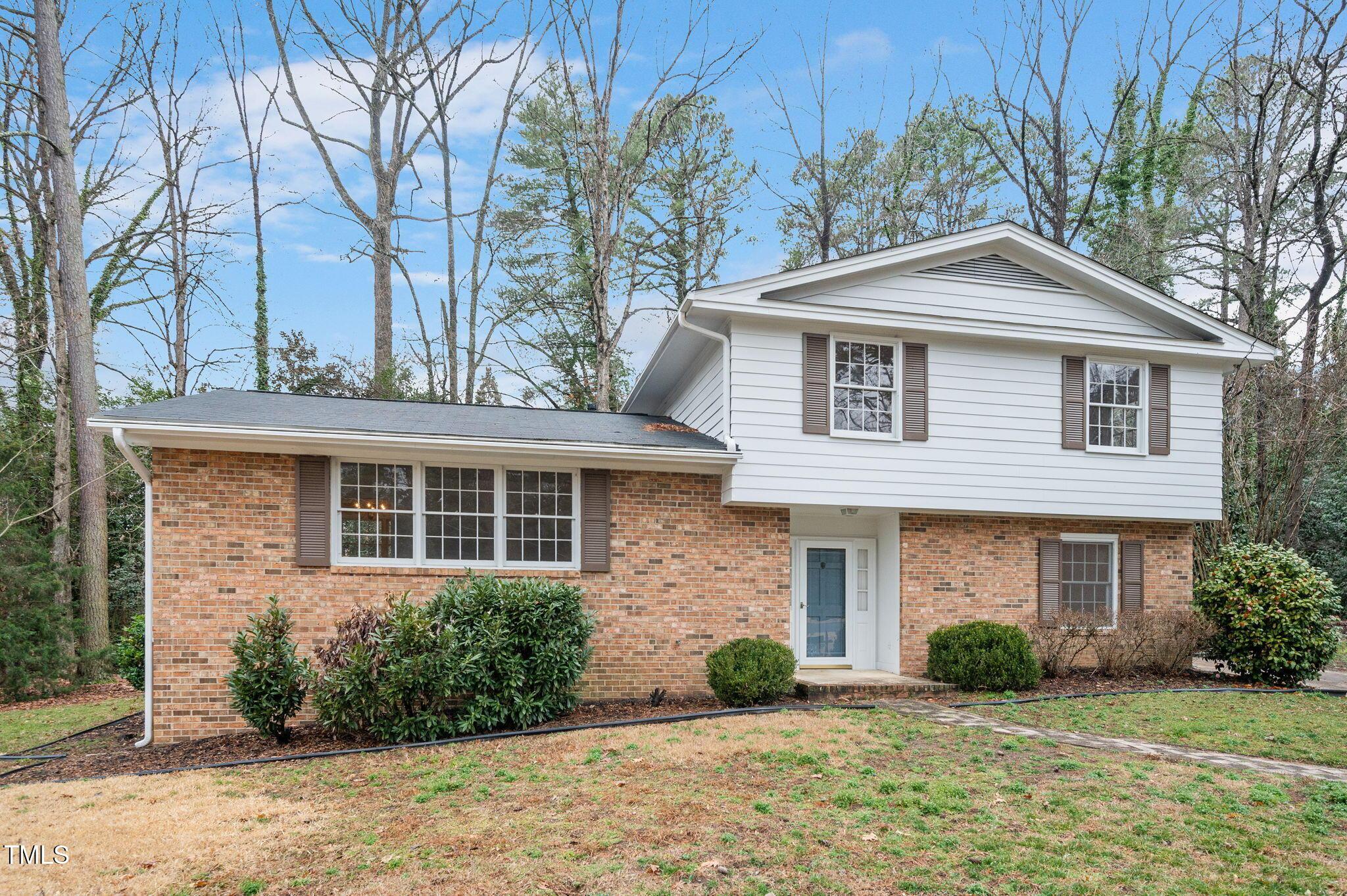 Brookhurst Pl, Raleigh, NC 27609