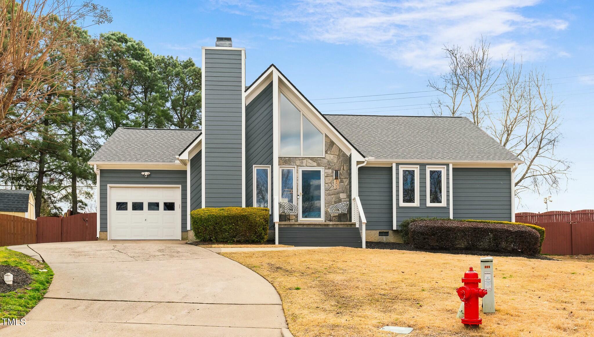 Handel Ln, Apex, NC 27502