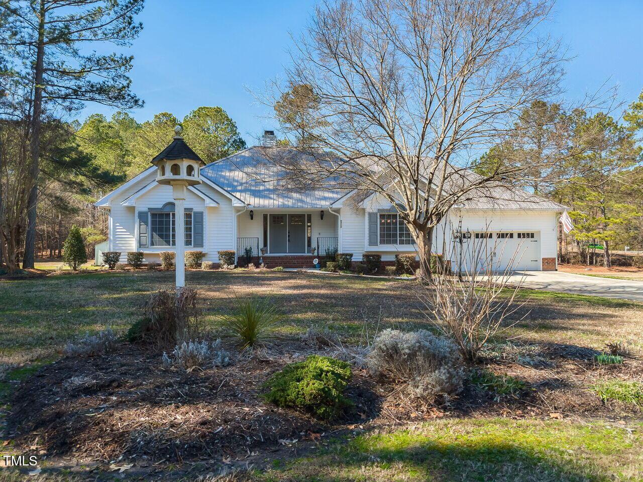 Sky Lane Dr, Durham, NC 27704