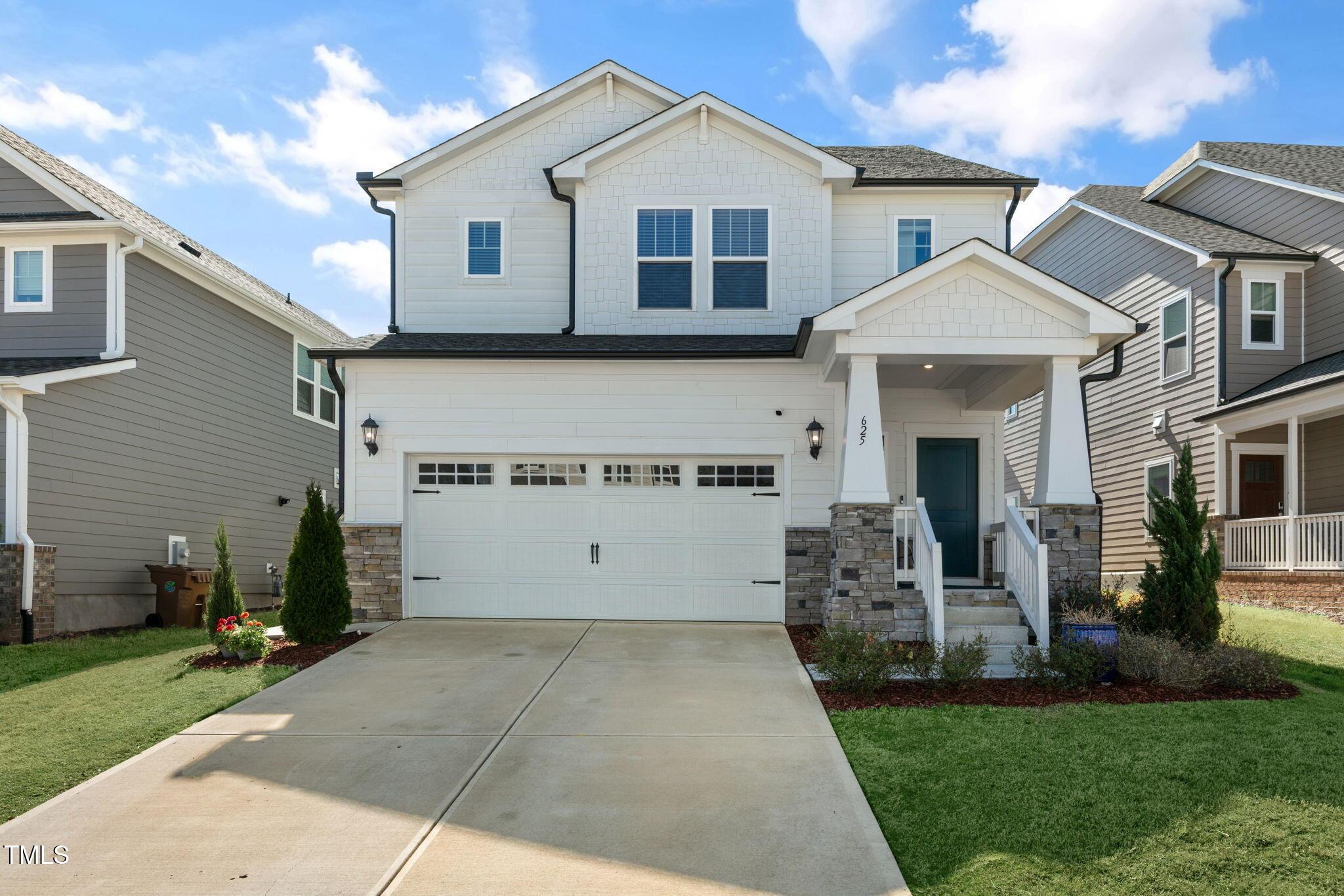 Sage Oak Ln, Holly Springs, NC 27540