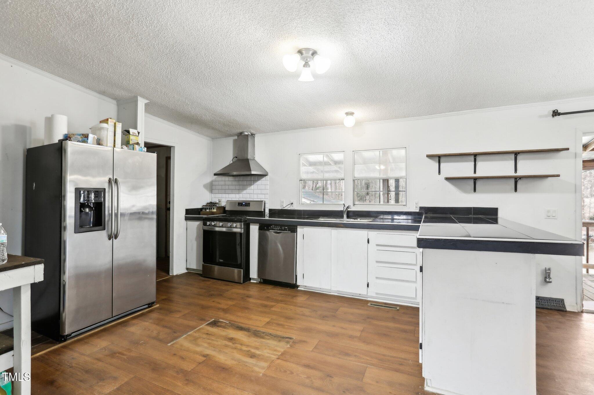 Perry Rd, Zebulon, NC 27597