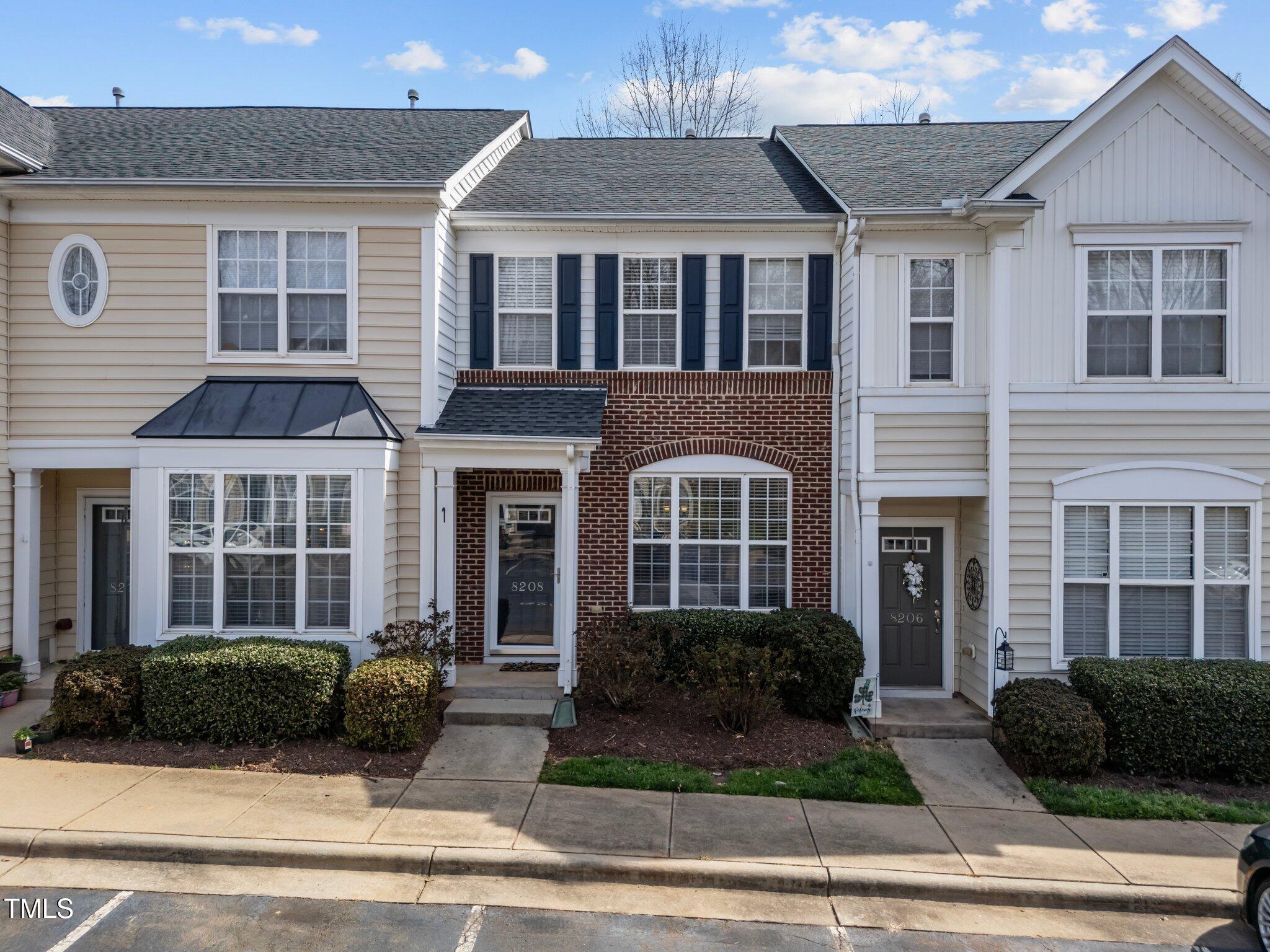 City Loft Ct, Raleigh, NC 27613