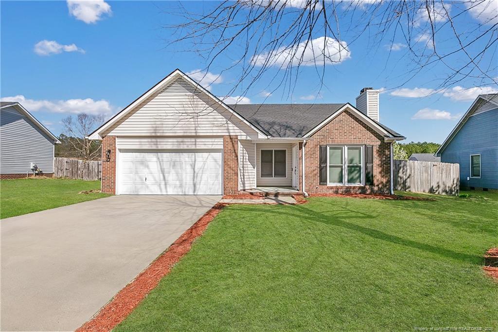 Dominique St, Hope Mills, NC 28348