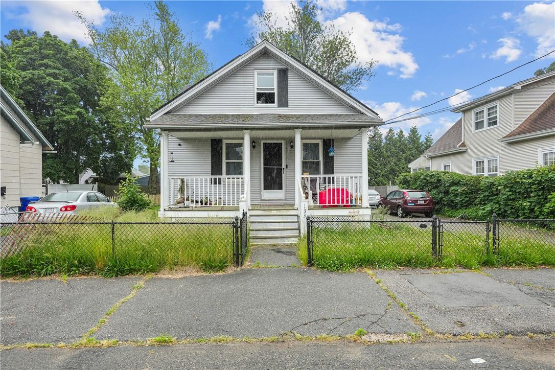Hanover Ave, Pawtucket, RI 02861