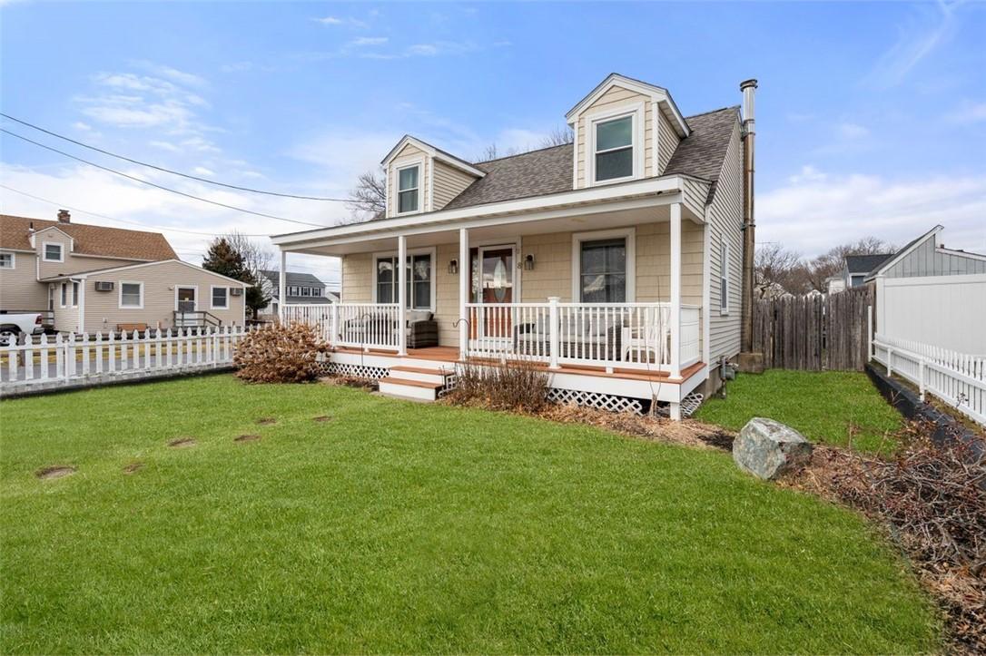 Mcgirr St, Cumberland, RI 02864
