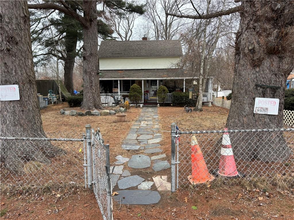 Eton Ave, Warwick, RI 02889