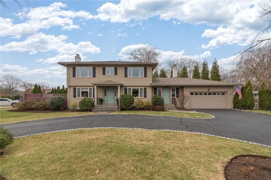 Surrey Dr, Cranston, RI 02920