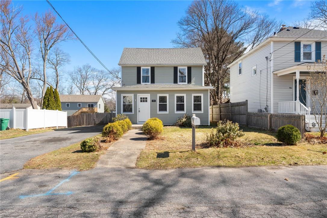 Holmes Rd, Warwick, RI 02888