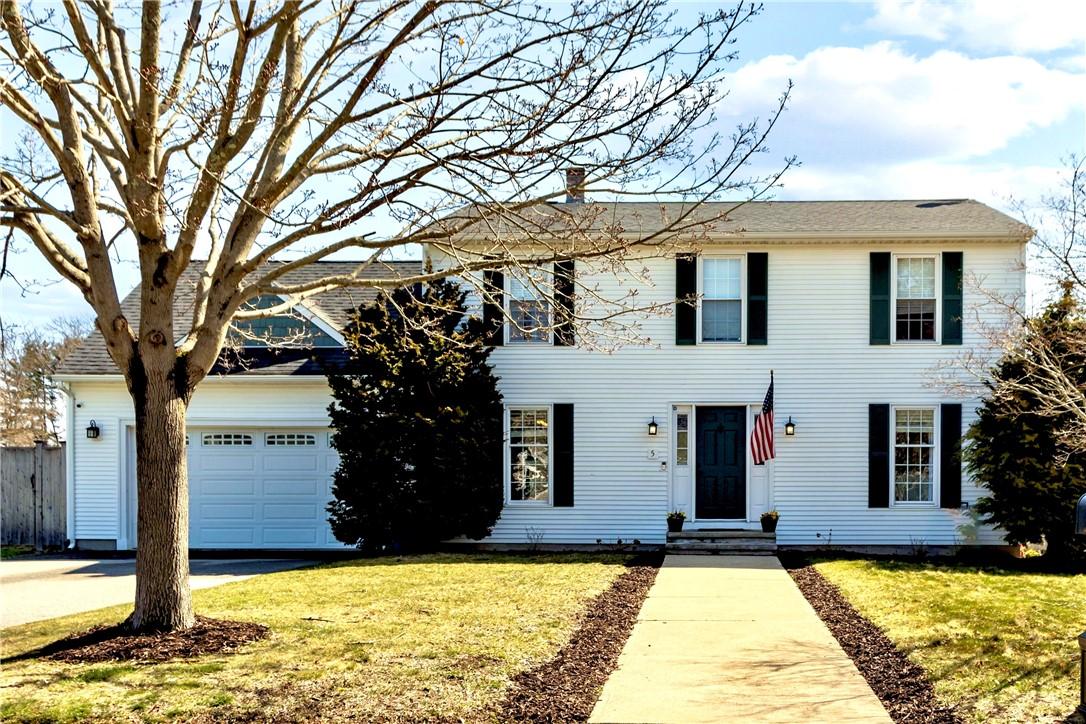 Caldarone St, Barrington, RI 02806