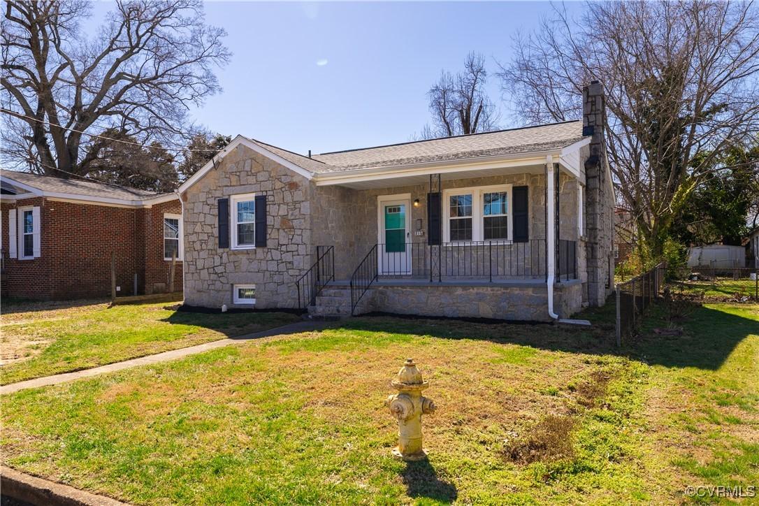 Colonial Ave, Colonial Heights, VA 23834