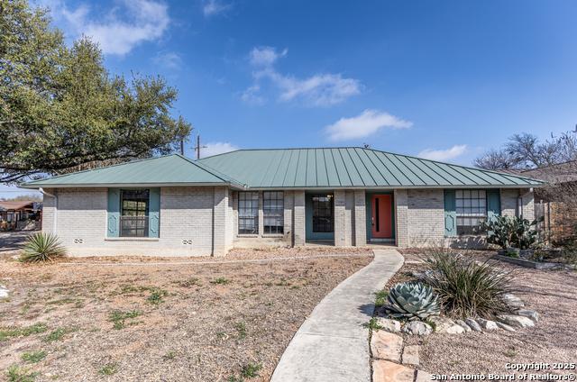 Colonneh Trl, San Antonio, TX 78218