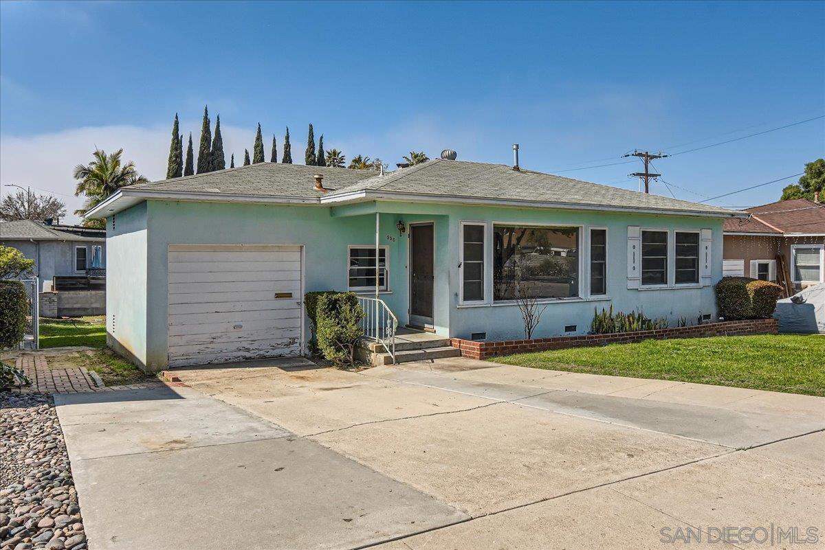 1st Ave, Chula Vista, CA 91910