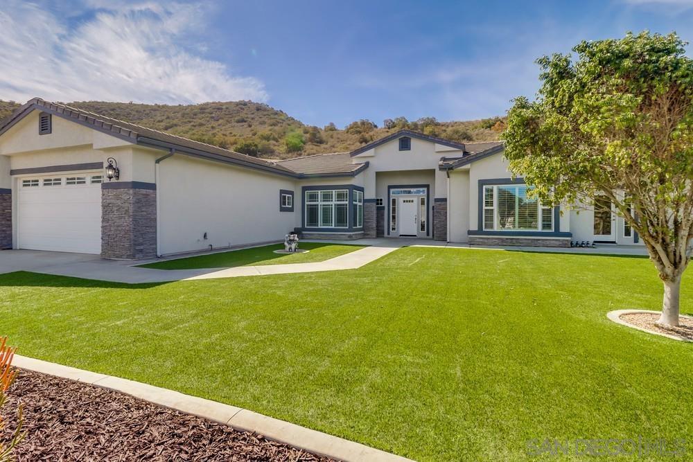 Diamondback Dr, Santee, CA 92071