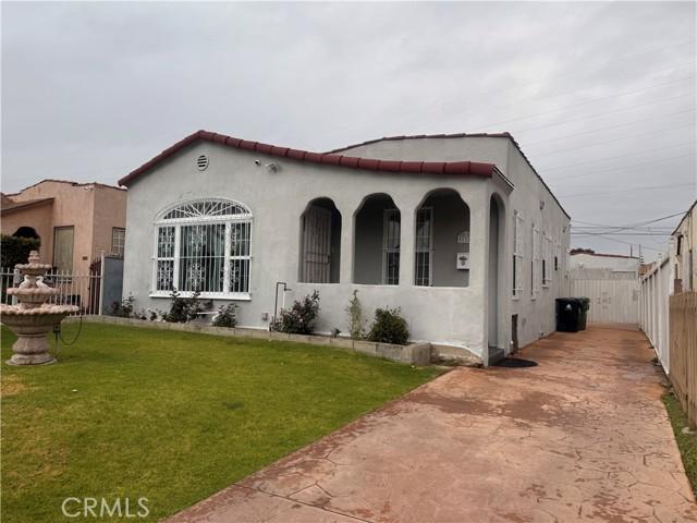 W 99th St, Los Angeles, CA 90044