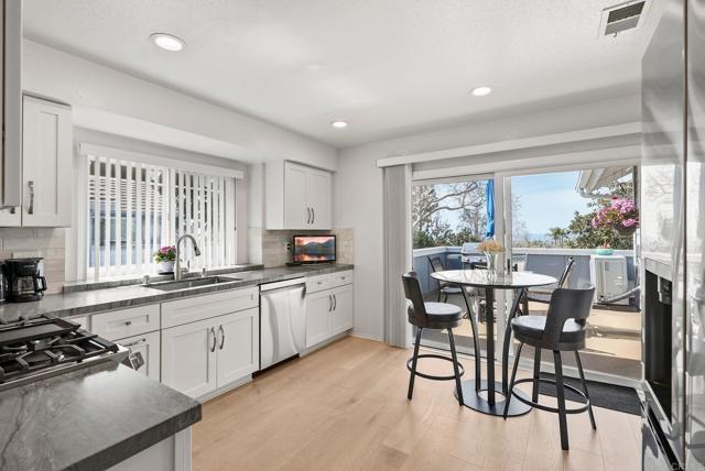 Carnation Dr, Carlsbad, CA 92011