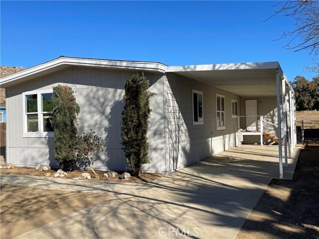 Avenida Valencia, Homeland, CA 92548