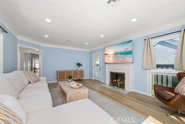 Blackthorne Ave, Long Beach, CA 90808