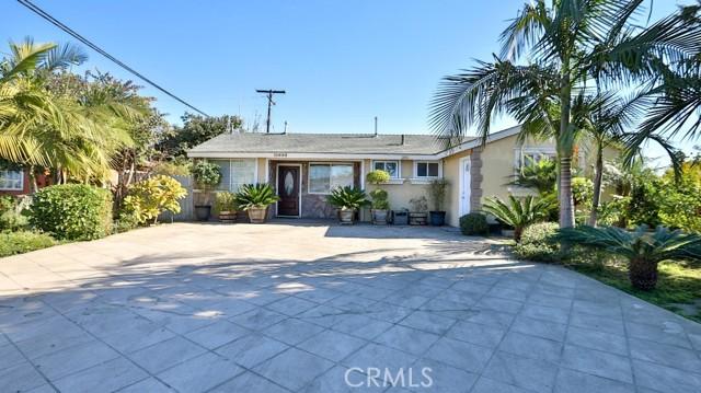 Moen St, Anaheim, CA 92804