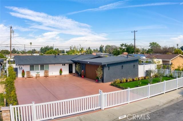 Lullaby Ln, Anaheim, CA 92804