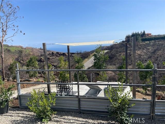 Hawks Nest Trl, Topanga, CA 90290