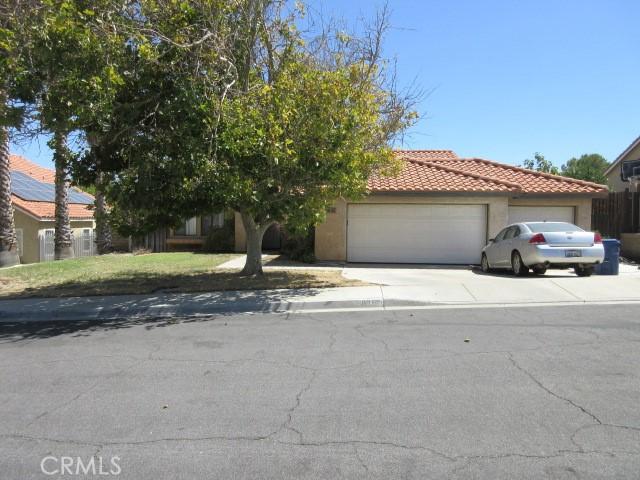 Miramonte Ave, Palmdale, CA 93551
