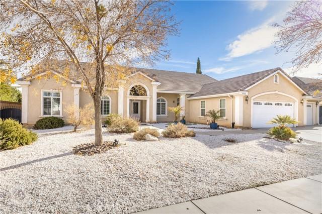 Golfers Dr, Palmdale, CA 93551