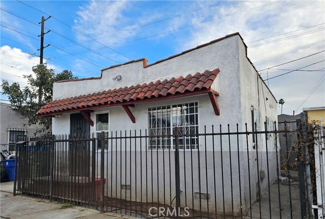 W 63rd Pl, Los Angeles, CA 90003