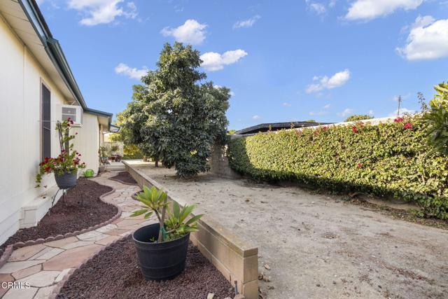 Poinsettia Gardens Dr, Ventura, CA 93004