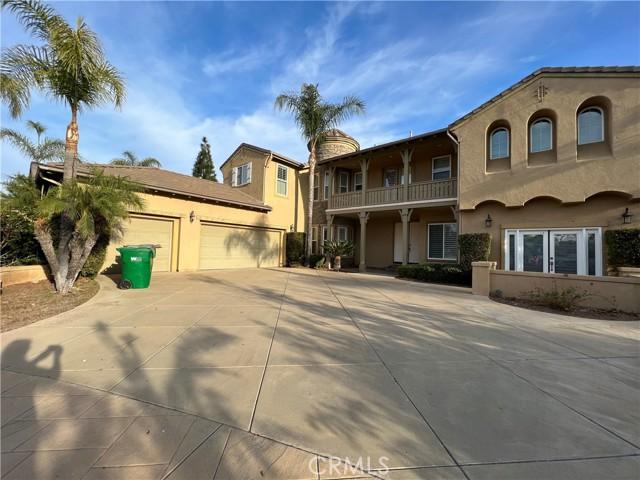 Peregrine Cir, Corona, CA 92881