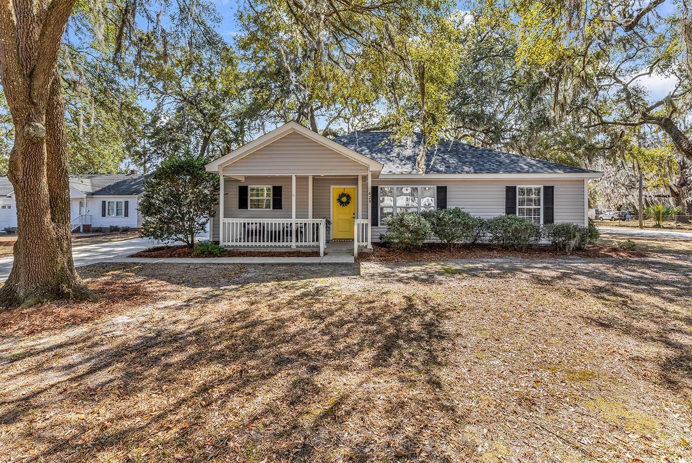 Loril St, Georgetown, SC 29440