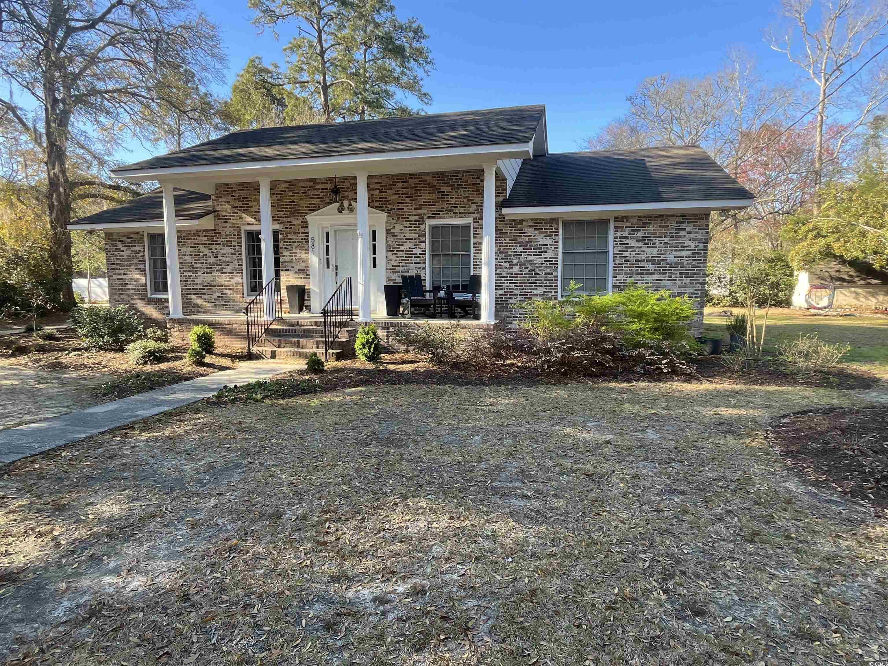 Vaux Hall Ave, Murrells Inlet, SC 29576