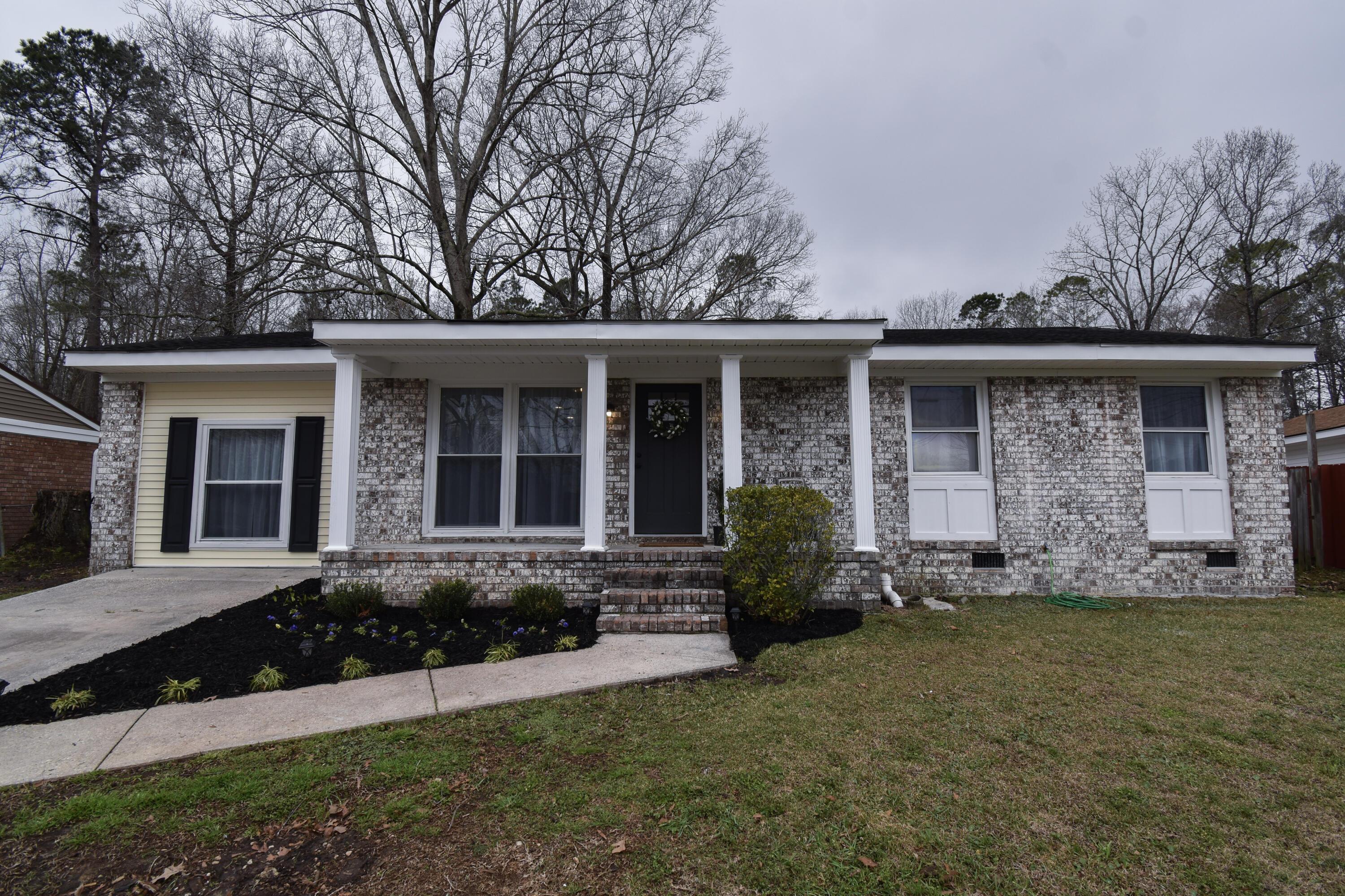 Holly Ave, Goose Creek, SC 29445