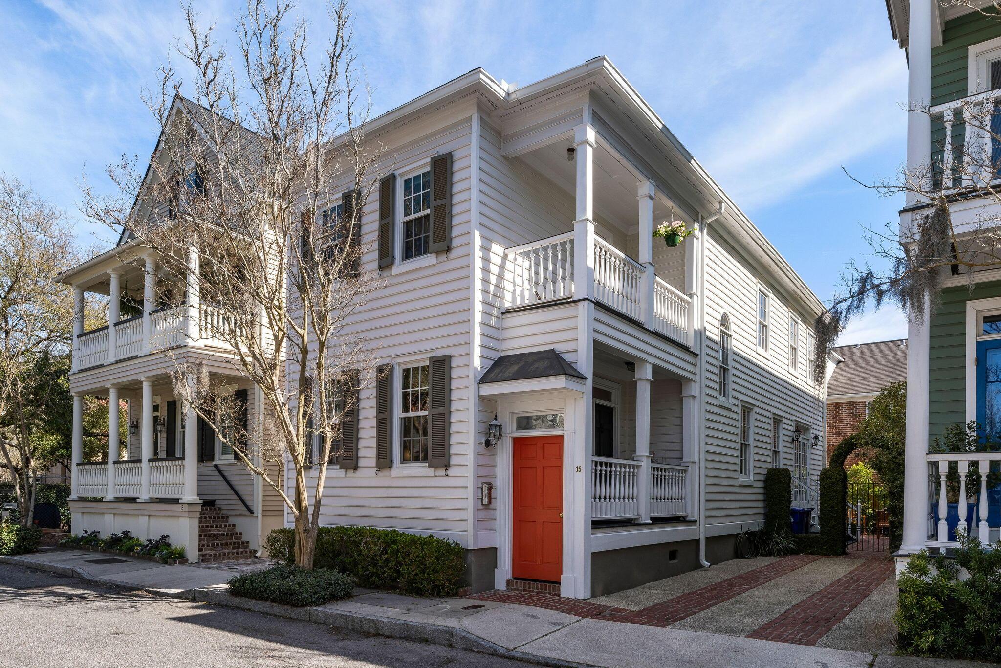 Menotti St, Charleston, SC 29401