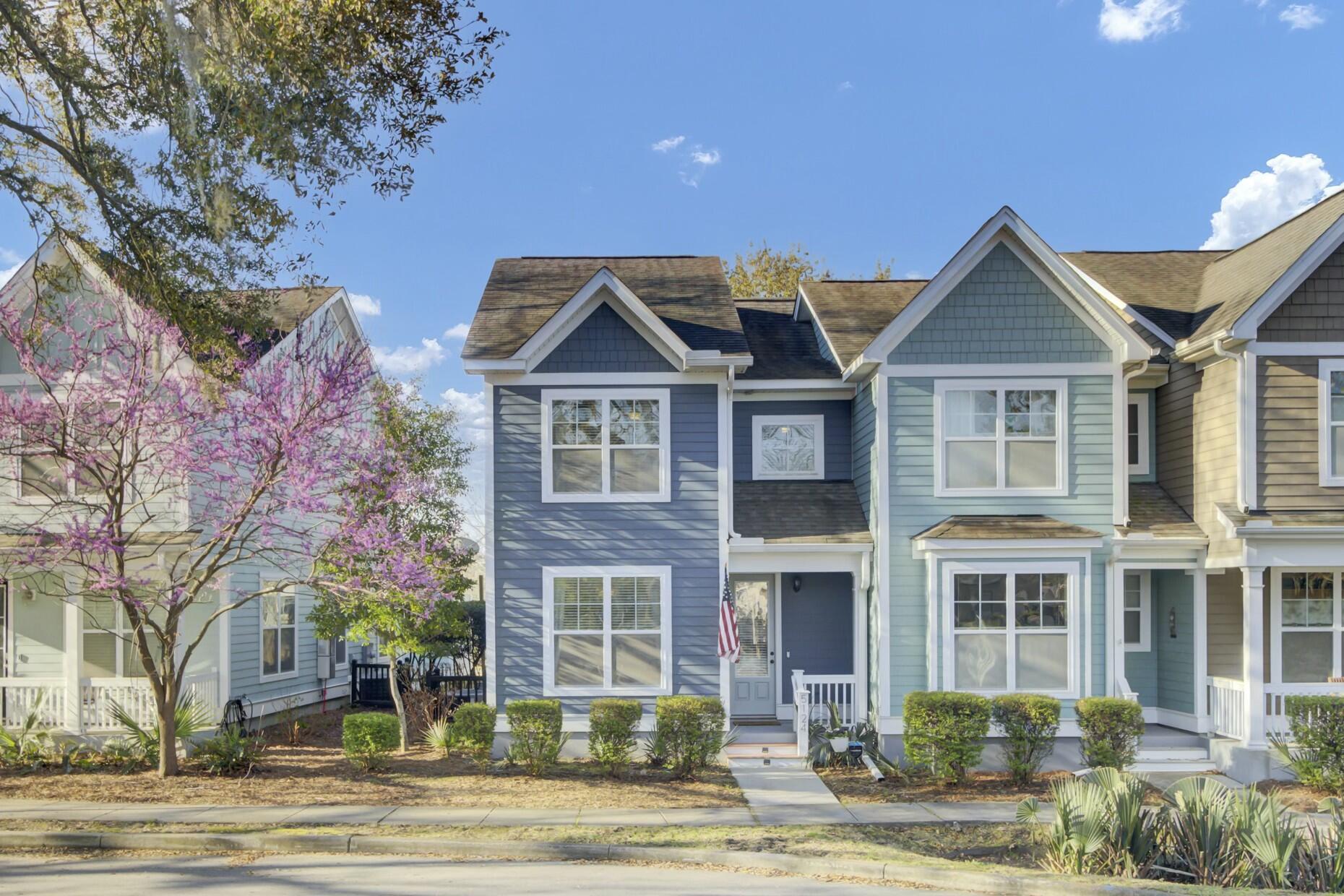 E Liberty Park Cir, North Charleston, SC 29405