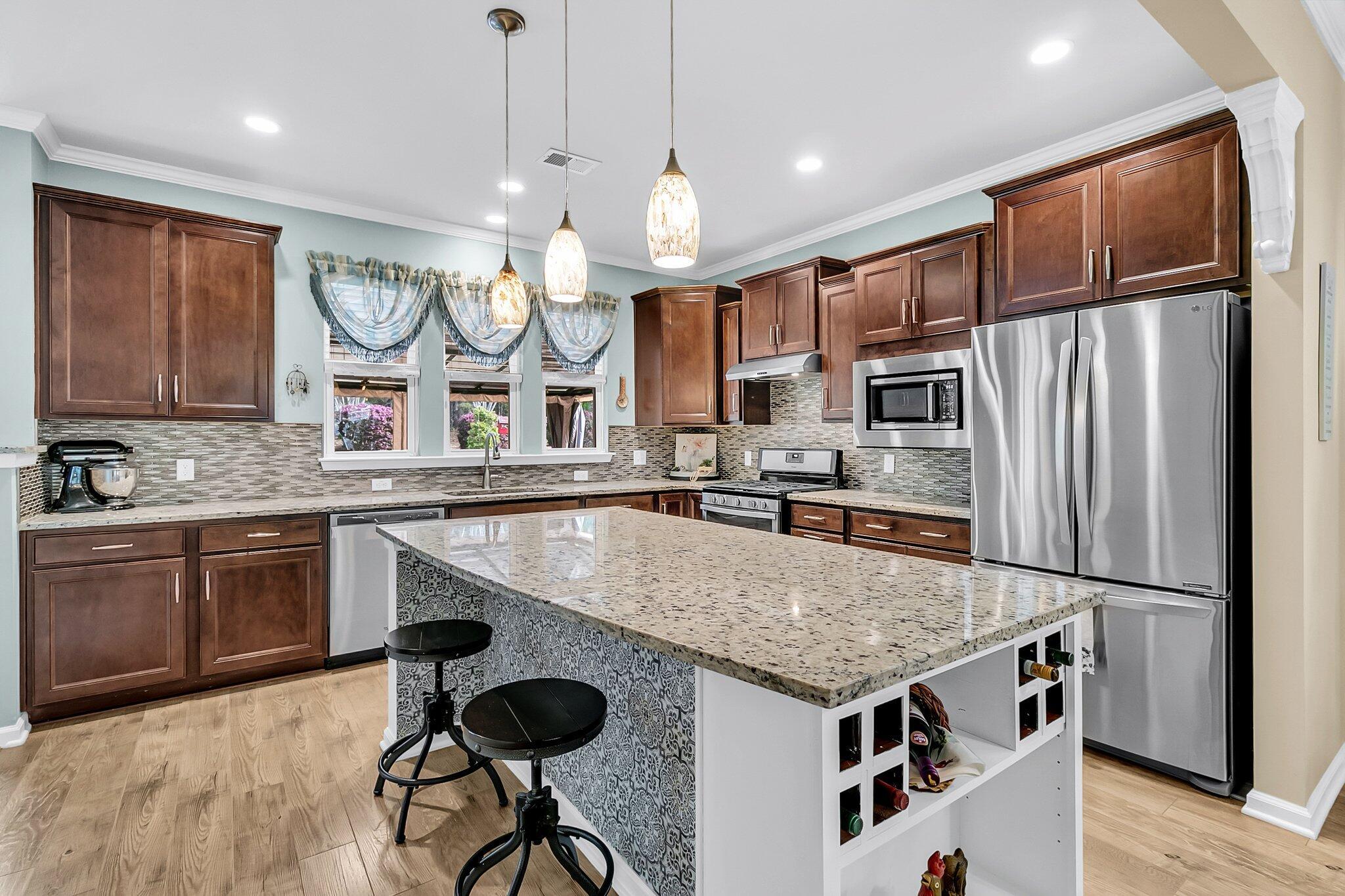Battery Edge Dr, Summerville, SC 29486