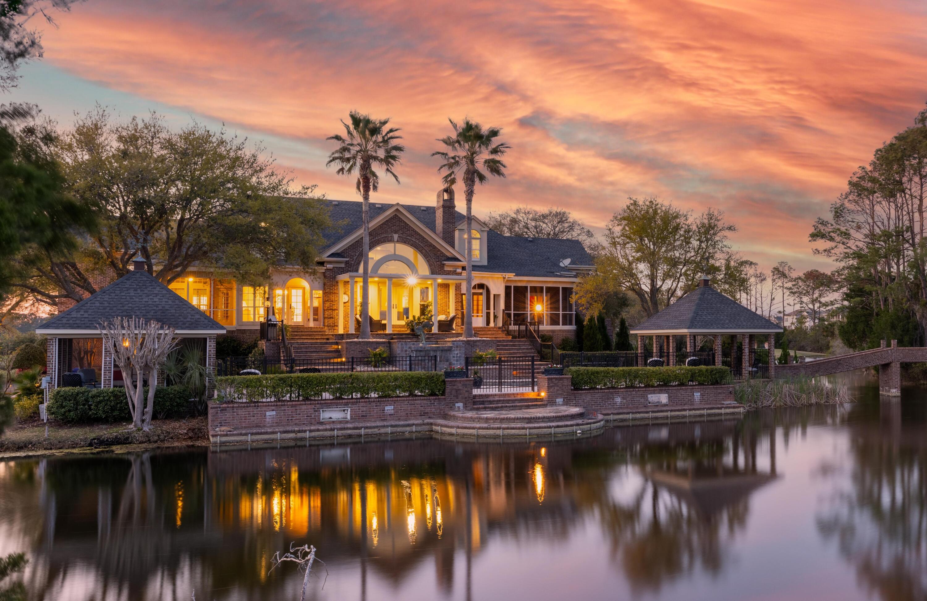 Omni Blvd, Mount Pleasant, SC 29466