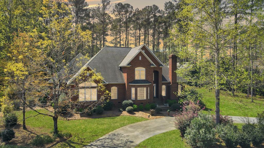 Parkwood Rd, Greenwood, SC 29646