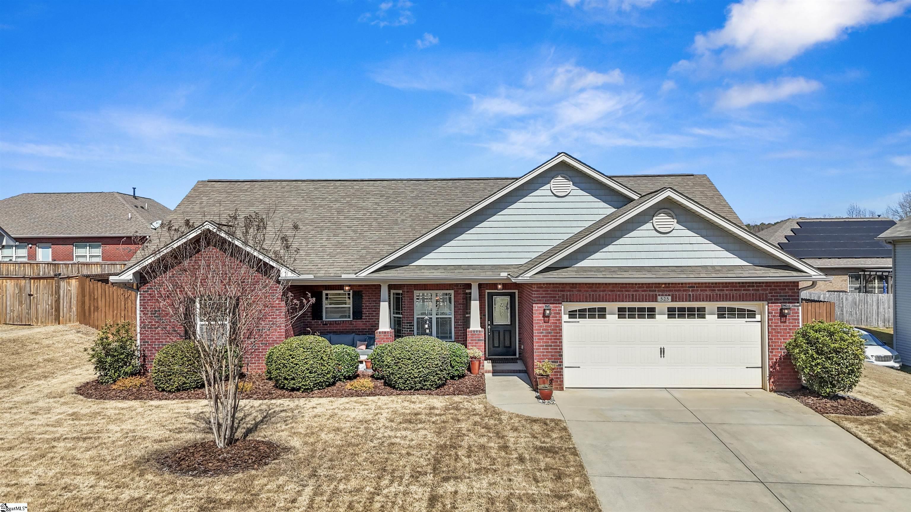 E Heatherstone Ln, Roebuck, SC 29376