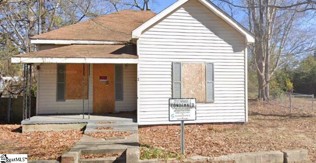 Eloise Dr, Spartanburg, SC 29301
