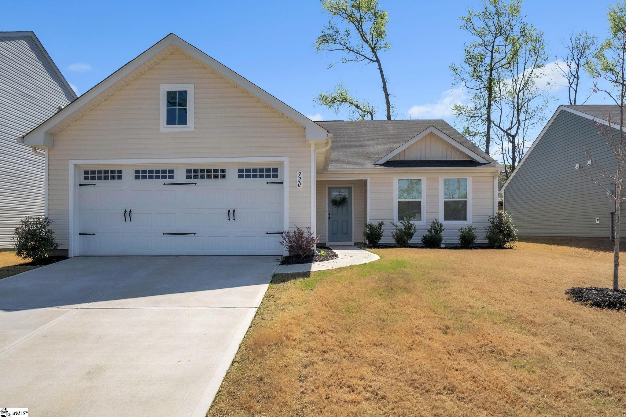 Throckmorton Ct, Greenville, SC 29605