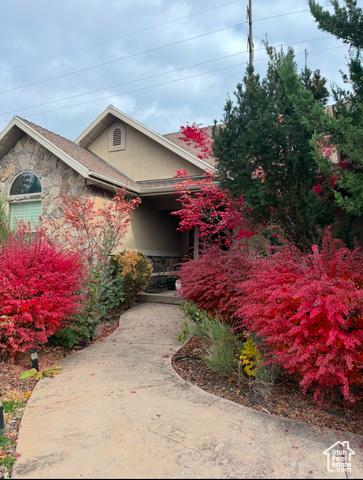 S 1525 E, Ogden, UT 84403