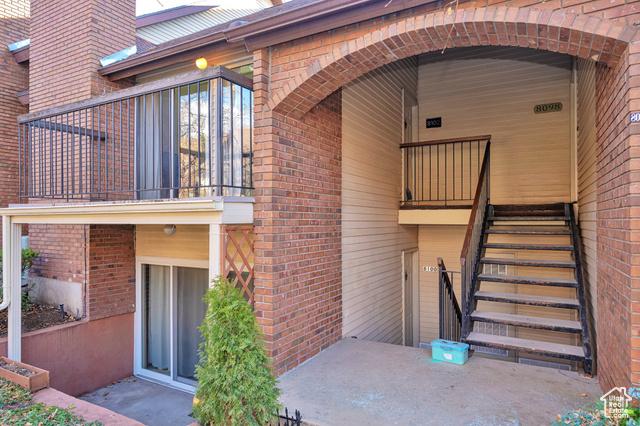S Cottonwood Hills Cir, Sandy, UT 84094