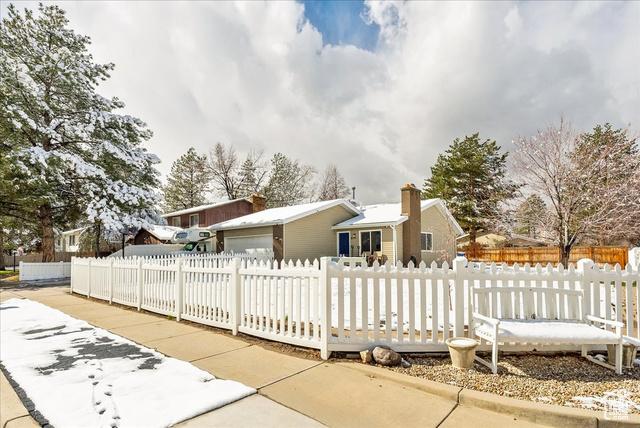 S 805 E, Sandy, UT 84094