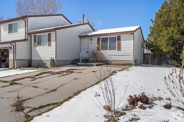 S Pecan Cir, West Jordan, UT 84088