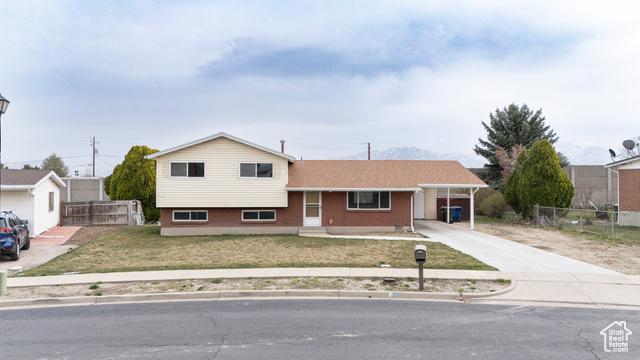 S Meadow Gate Cir, West Valley City, UT 84120