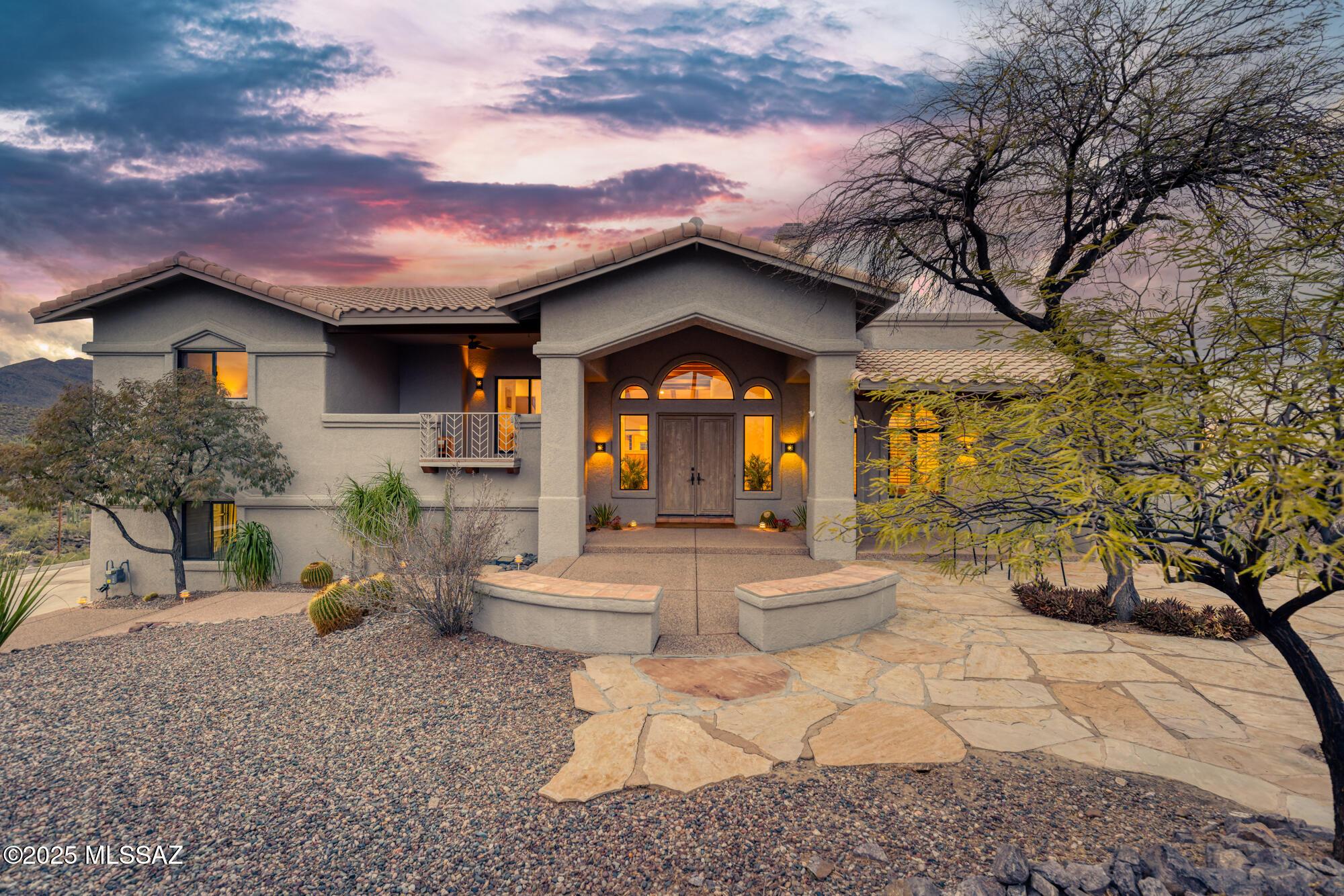 W Crestview Cir, Tucson, AZ 85745