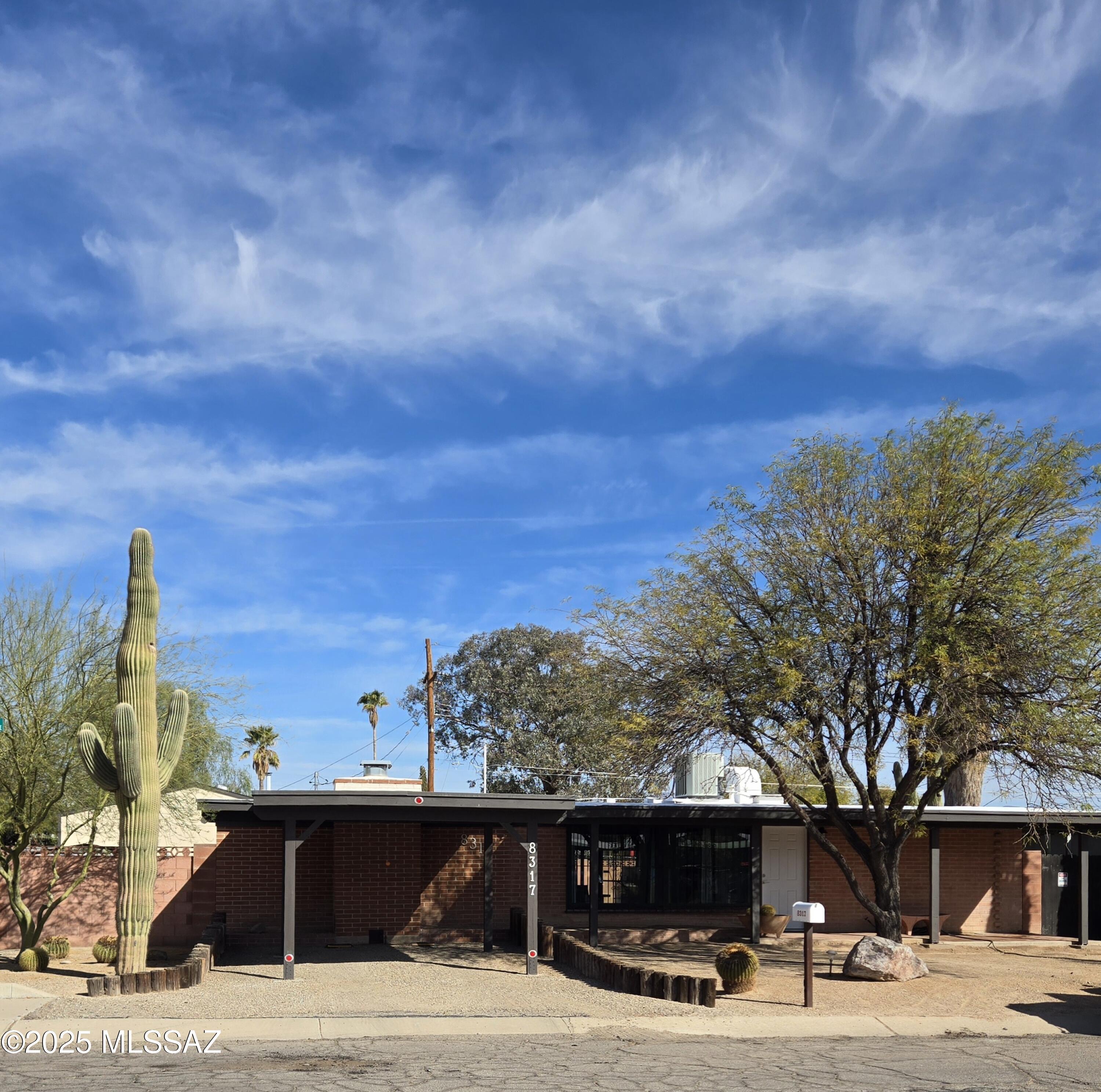 E Shasta Dr, Tucson, AZ 85730